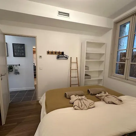 T3 Renove, Au Calme, Plein Centre Et Climatise Apartment *