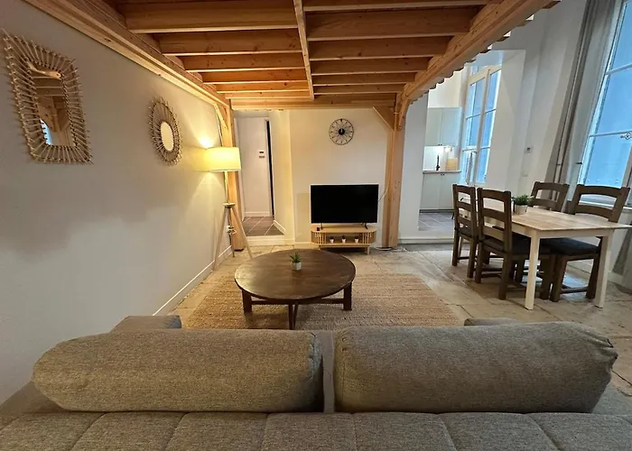 T3 Renove, Au Calme, Plein Centre Et Climatise * Μονπελιέ